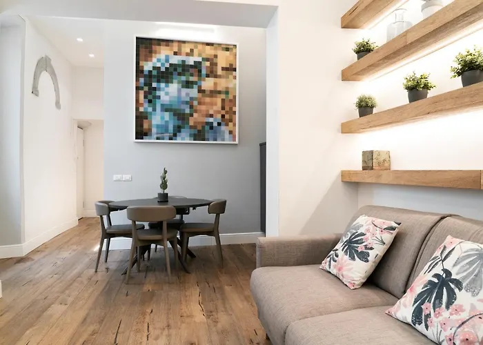 Luxury Apartment - San Pancrazio, Florence